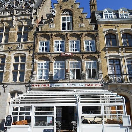 Hotel Old Tom Ieper Exterior foto