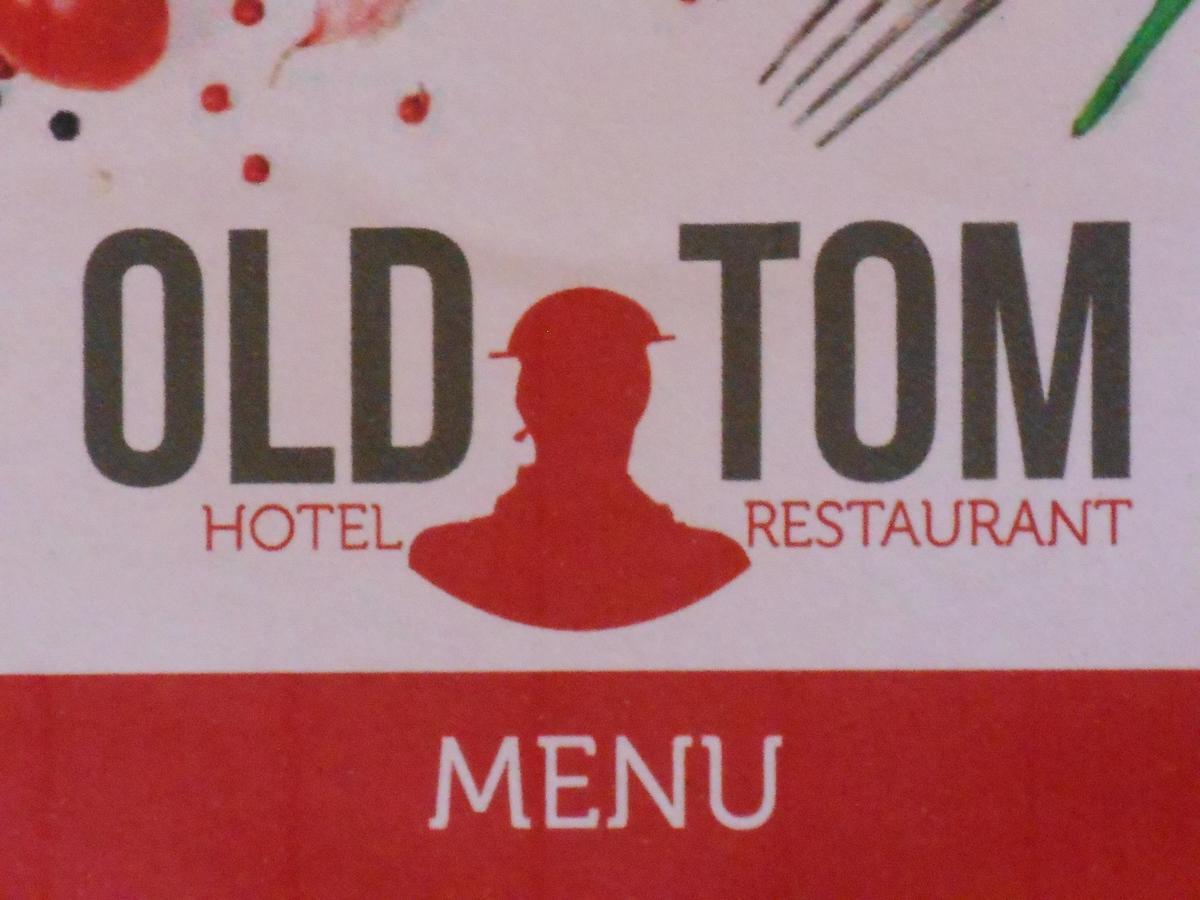 Hotel Old Tom Ieper Exterior foto